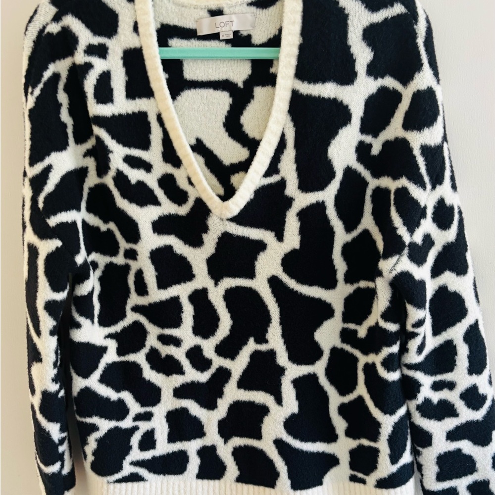 LOFT Black and White Animal Print V-Neck Sweater